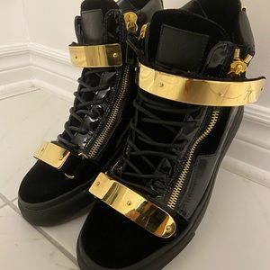 Guiseppe Zanotii Velvet mid-top sneaker